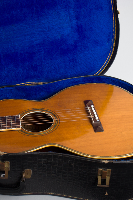 Oahu  Deluxe Jumbo Style 68 Flat Top Acoustic Guitar  (1934)