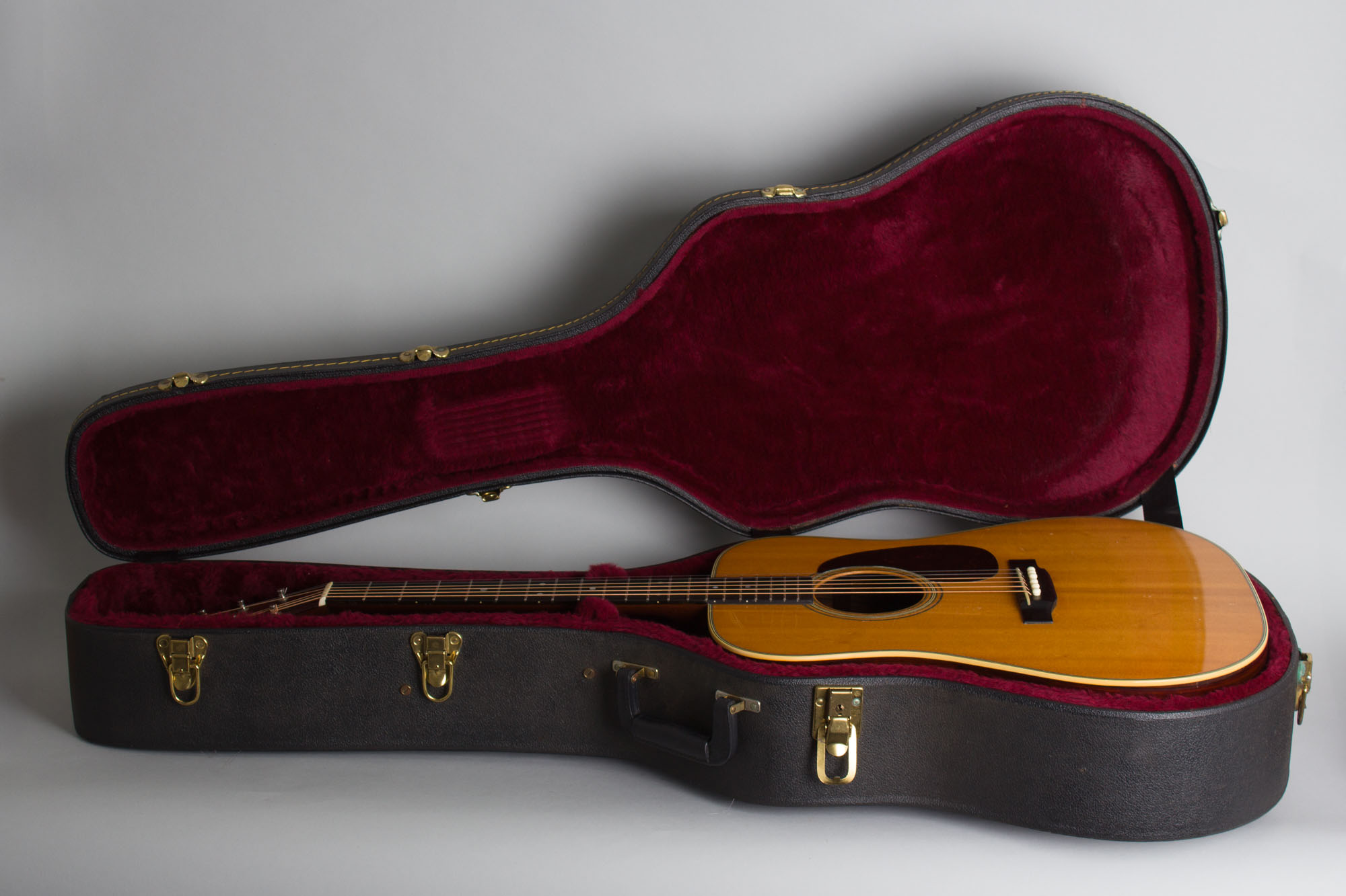 C. F. Martin D-28 Flat Top Acoustic Guitar (1947) | RetroFret