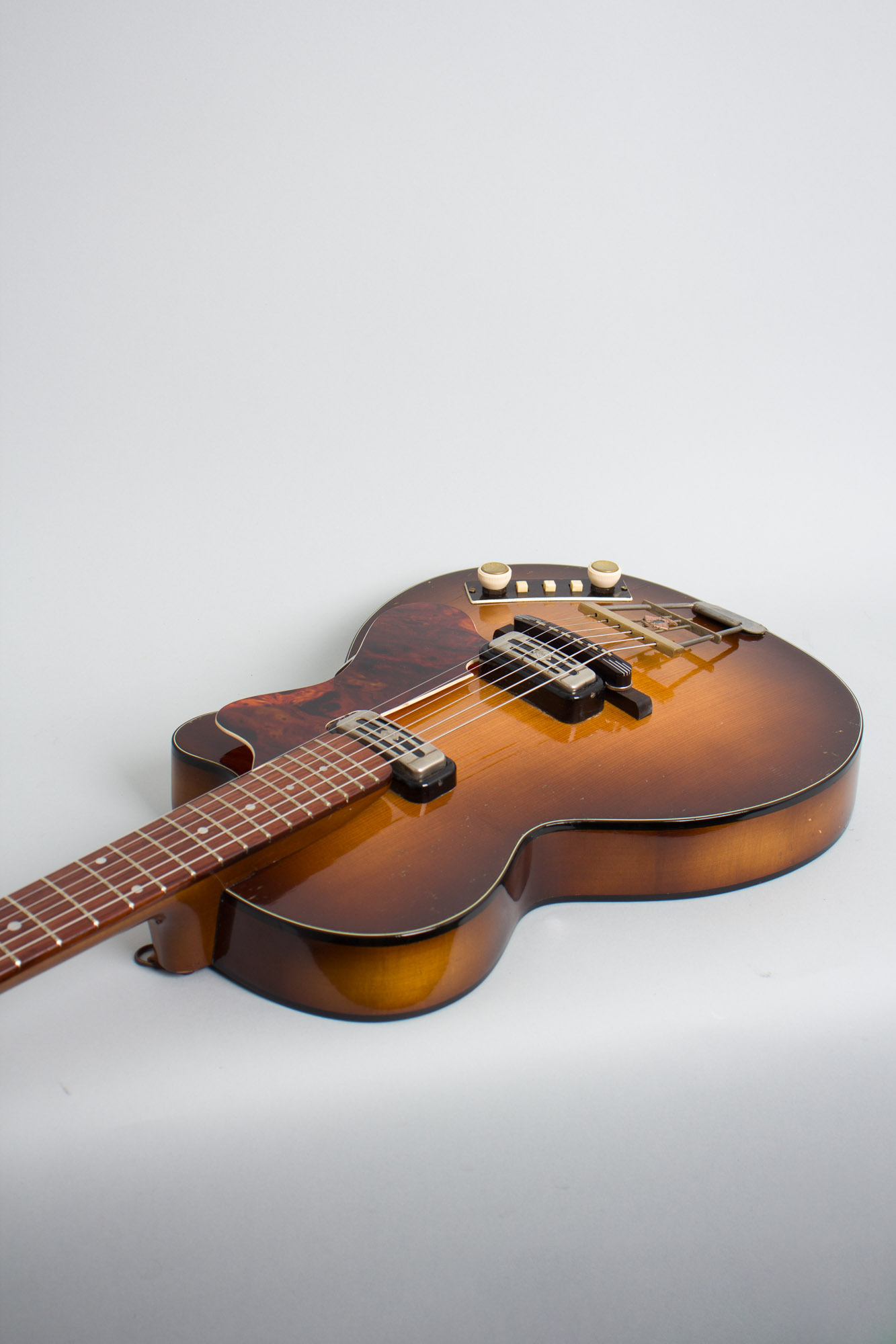 Vintage hofner guitars clearance