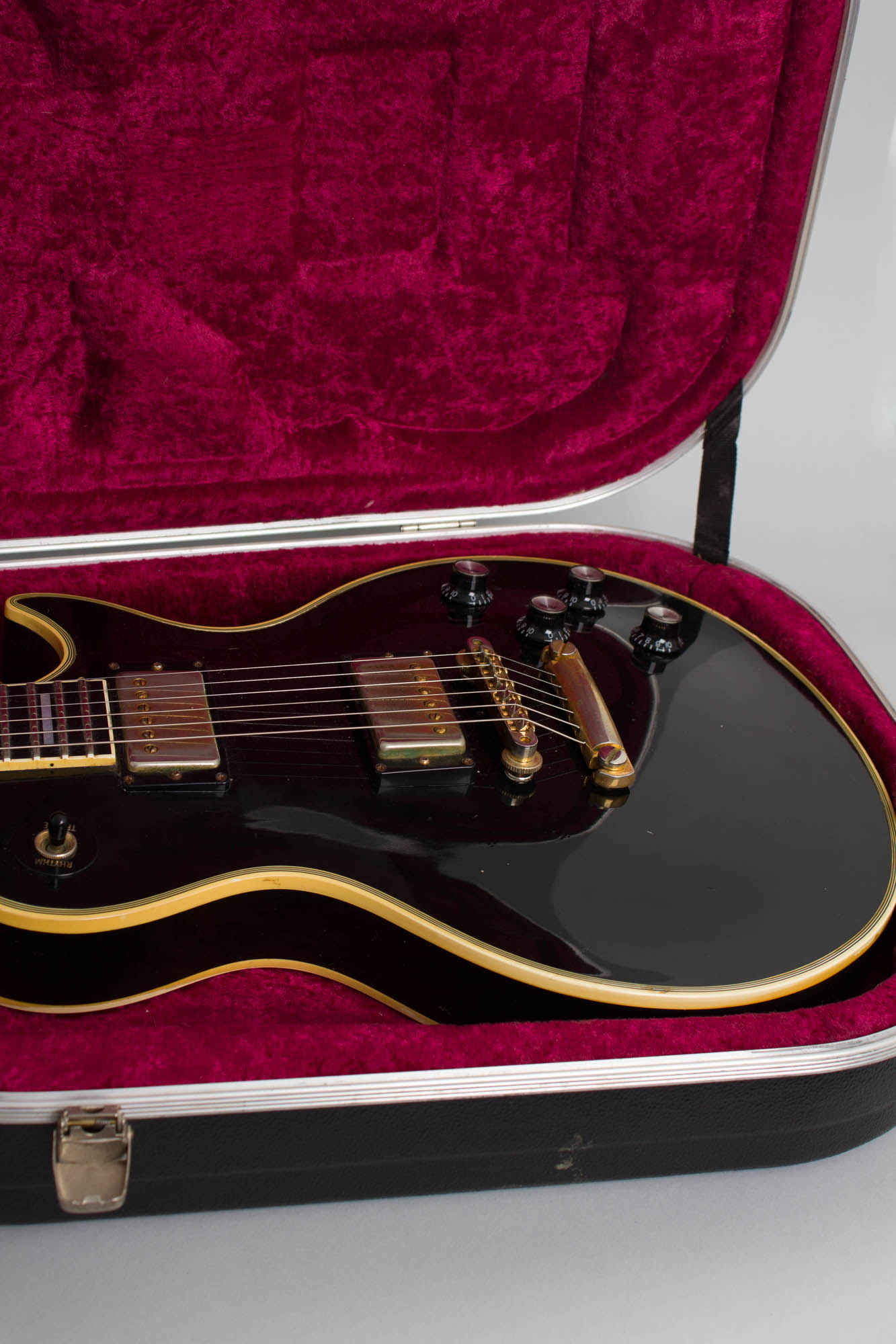 Gibson Les Paul Custom Solid Body Electric Guitar (1982