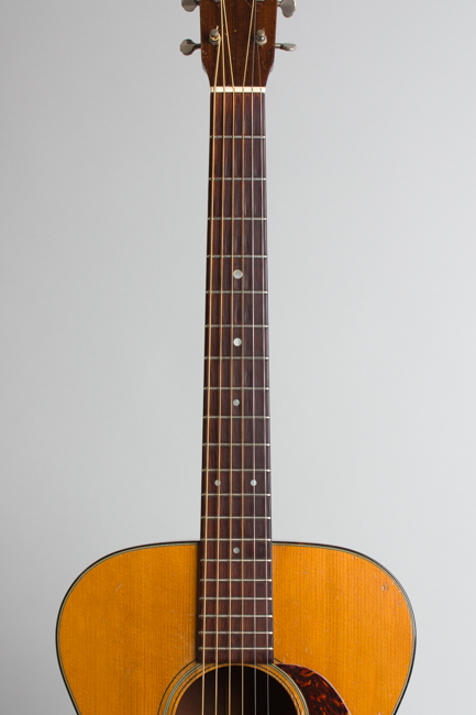 C. F. Martin  00-18 Flat Top Acoustic Guitar  (1961)