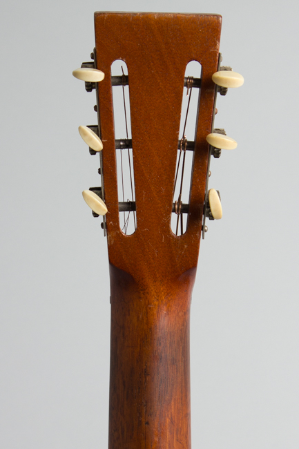 National  Duolian Resophonic Guitar  (1932)