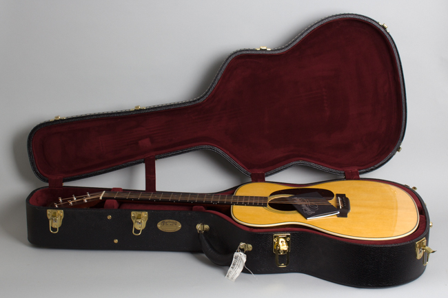 C. F. Martin  000-28 Custom Shop Flat Top Acoustic Guitar  (2022)