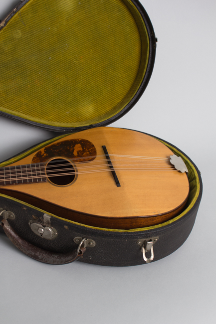 C. F. Martin  Style A Flat back, bent top Mandola  (1919)