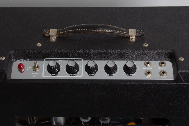  Martin Model 112T Tube Amplifier, made by DeArmond (1961)