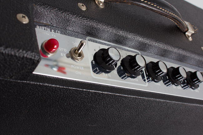  Martin Model 112T Tube Amplifier, made by DeArmond (1961)