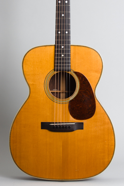 C. F. Martin  000-28 Flat Top Acoustic Guitar  (1946)