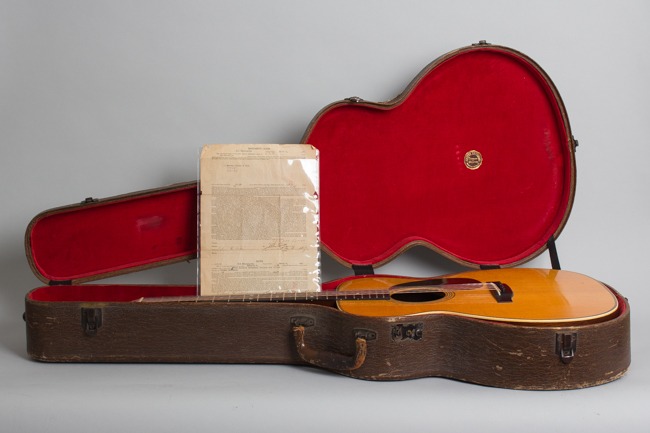 C. F. Martin  000-28 Flat Top Acoustic Guitar  (1946)