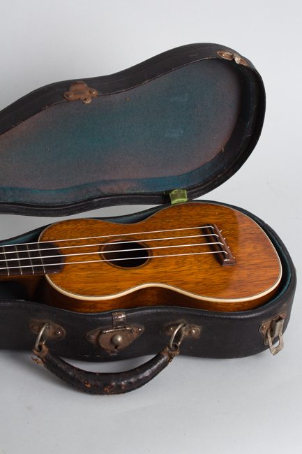 C. F. Martin  Style 2K Soprano Ukulele  (1921)