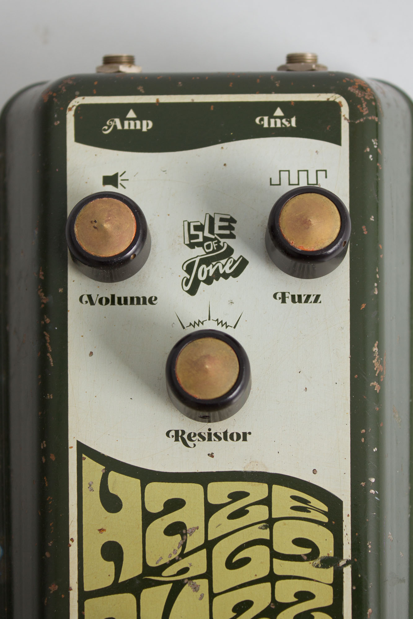 Isle of Tone Haze 69 Fuzz Fuzz Effect (2021) | RetroFret