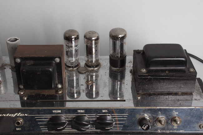 Ampeg  SB-12 Tube Bass Amplifier (1966)