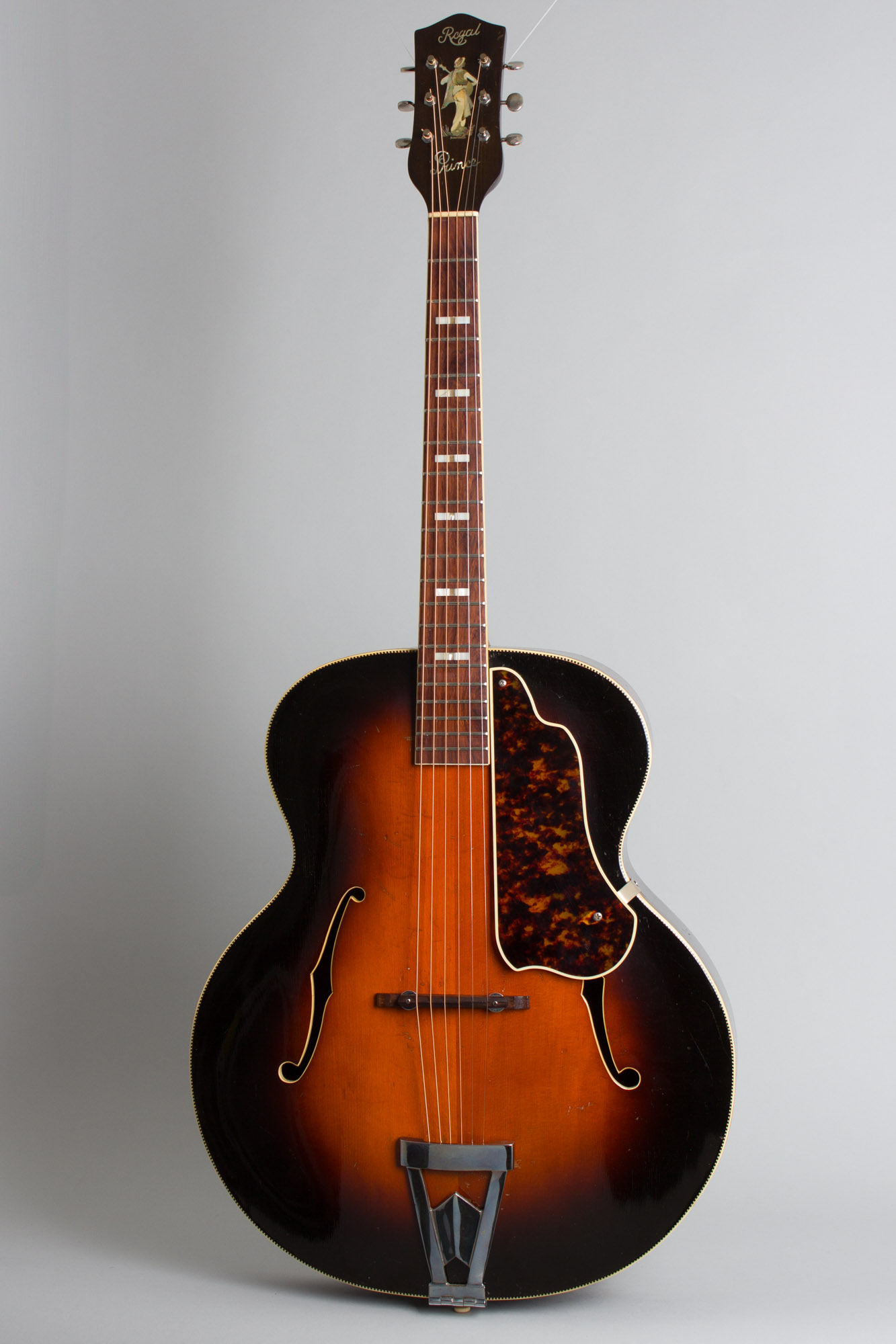 Regal Prince Model 1170 Arch Top Acoustic Guitar (1938) | RetroFret