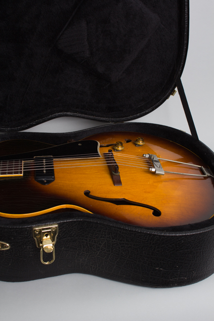 Gibson  ES-135 Arch Top Hollow Body Electric Guitar  (1956)