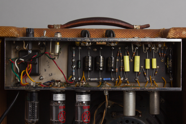 Fender  Harvard Model 5F10 Tube Amplifier (1960)