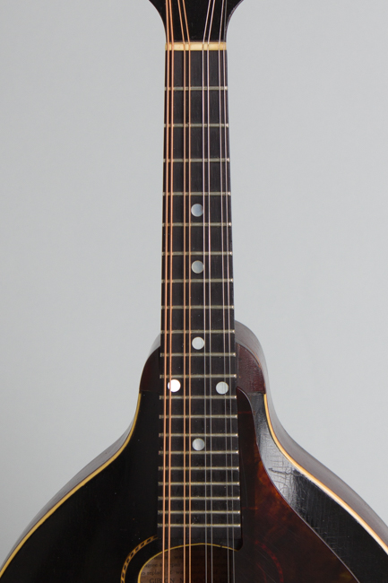 Gibson  Style A- Carved Top Mandolin  (1911)