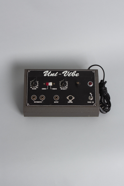 Shin-ei  Uni-Vibe Vibrato Tremolo Effect (1973)