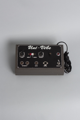 Shin-ei  Uni-Vibe Vibrato Tremolo Effect (1973)