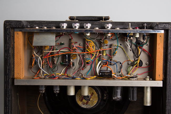 Gretsch  Model 6152 Compact Tremolo/Reverb Tube Amplifier (1967)