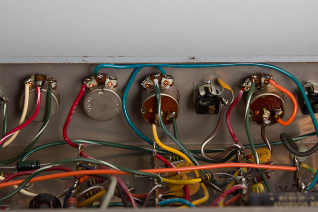 Gretsch  Model 6152 Compact Tremolo/Reverb Tube Amplifier (1967)
