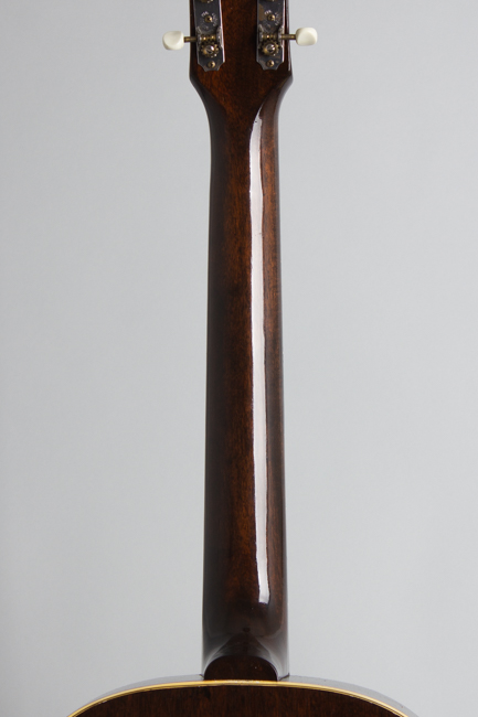 Gibson  LG-2 Banner Flat Top Acoustic Guitar  (1943)