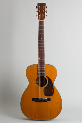 C. F. Martin  0-18 Flat Top Acoustic Guitar  (1962)
