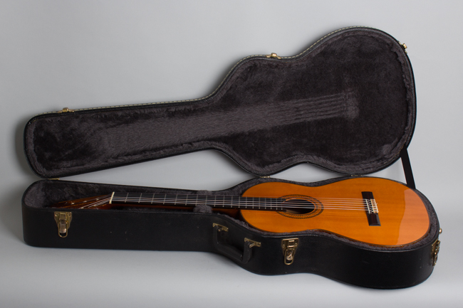 Hernandis  Grade #2 Classical Guitar  (1973)