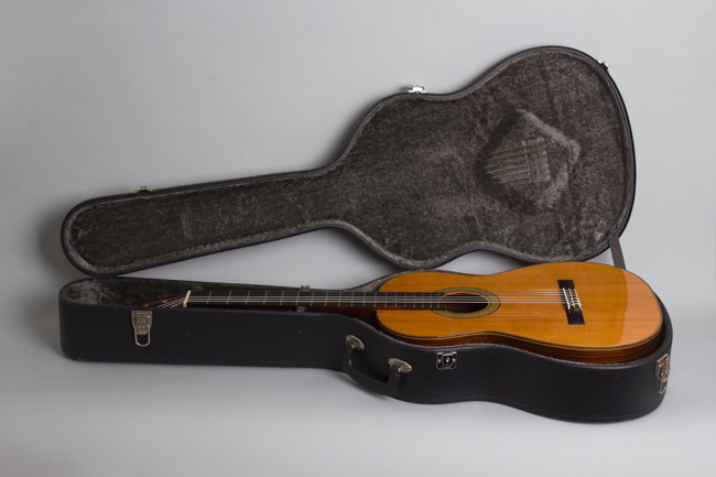 Kazuo Yairi  YC-505 Classical Guitar  (1984)
