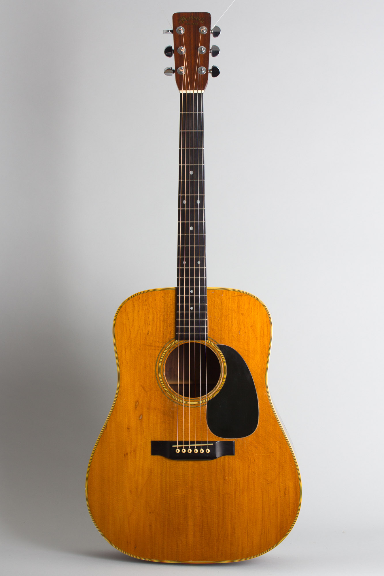 C. F. Martin D-28 Flat Top Acoustic Guitar (1971) | RetroFret