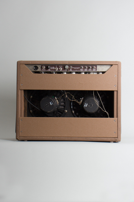Fender  Vibroverb 6G16 Tube Amplifier (1964)