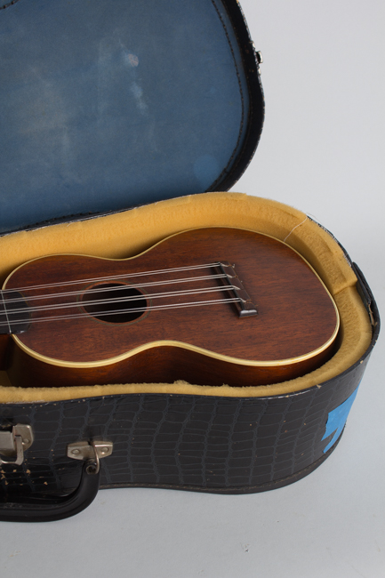 C. F. Martin  Style 2M Taropatch  (1927)