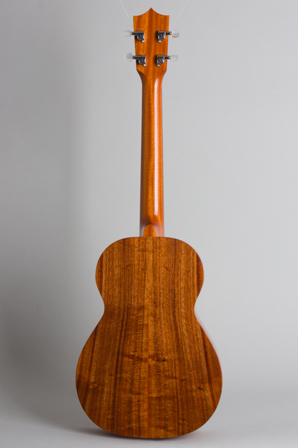 Kamaka  HF-4 Baritone Ukulele  (2015)