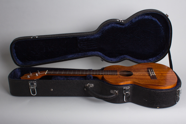 Kamaka  HF-4 Baritone Ukulele  (2015)