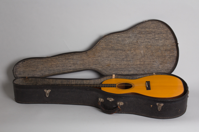 C. F. Martin  2-18T Flat Top Tenor Guitar  (1930)