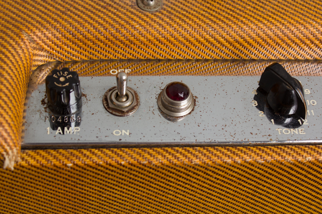Fender  Princeton 5F2-A Tube Amplifier (1960)