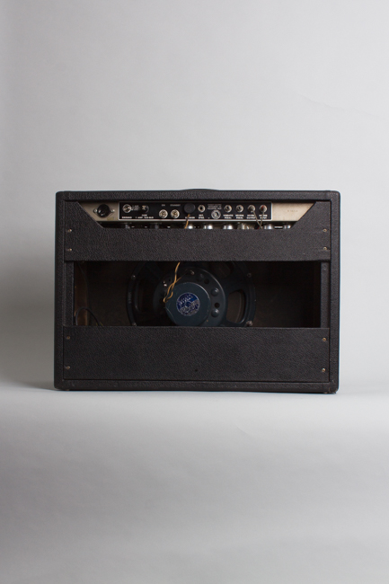 Fender  Deluxe Reverb Tube Amplifier (1965)