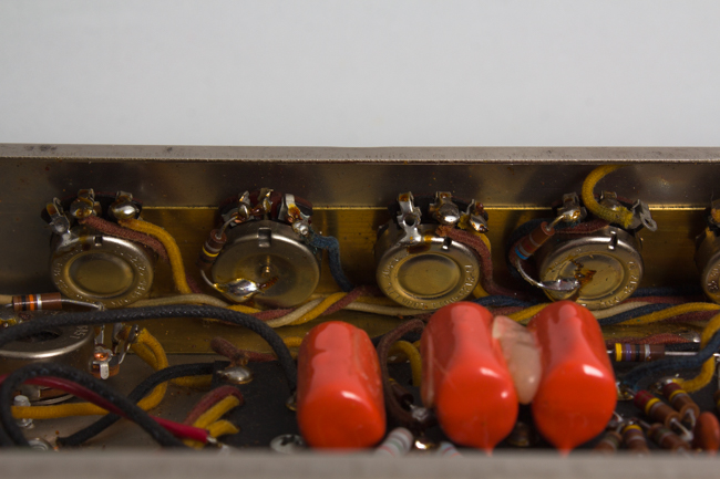 Fender  Deluxe Reverb Tube Amplifier (1965)