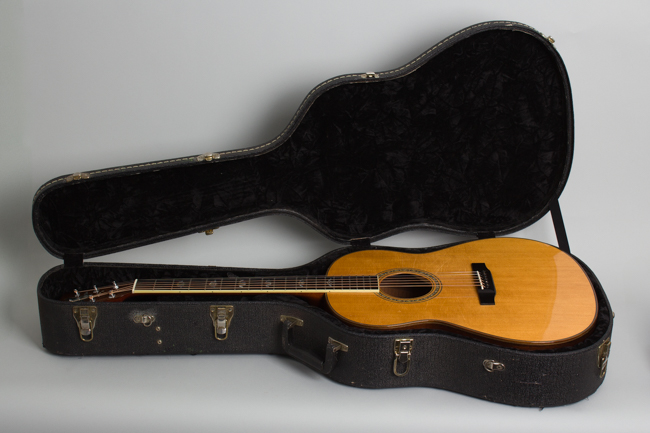 Larrivee  L-09 Flat Top Acoustic Guitar  (1990)
