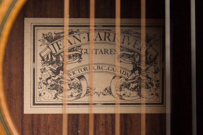 Larrivee  L-09 Flat Top Acoustic Guitar  (1990)