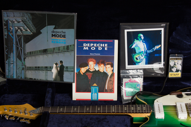 Micro-Frets  Spacetone Semi-Hollow Body Electric Guitar  (1970)