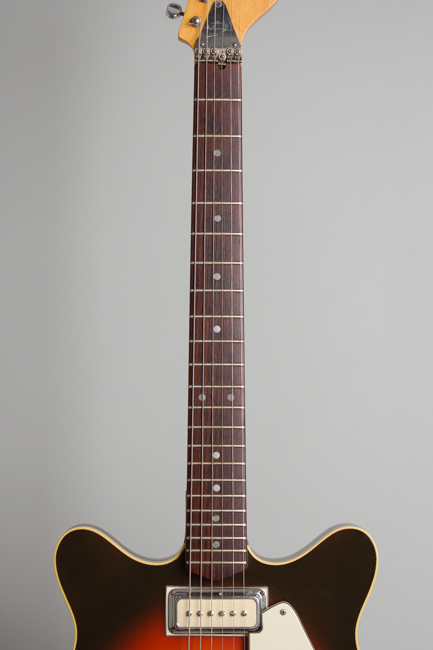 Micro-Frets  Wanderer Semi-Hollow Body Electric Guitar  (1969)