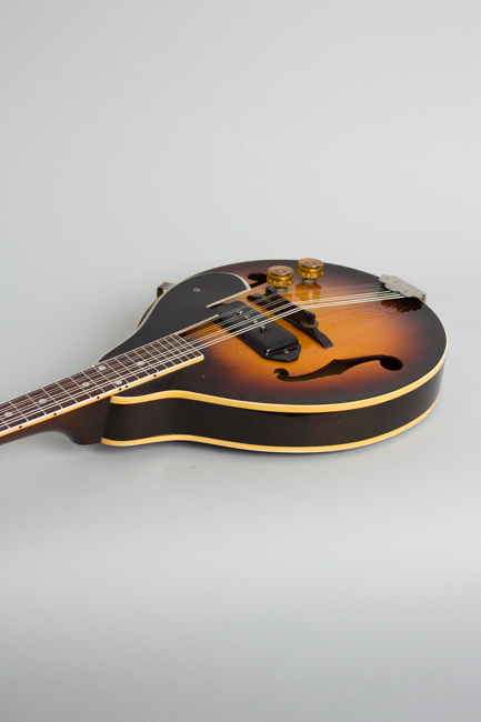 Gibson  EM-150 Hollow Body Electric Mandolin  (1955)