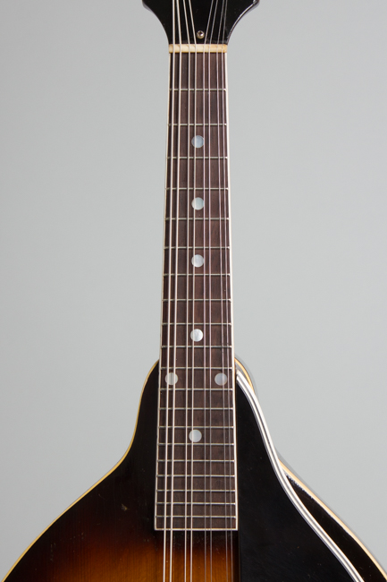 Gibson  EM-150 Hollow Body Electric Mandolin  (1955)