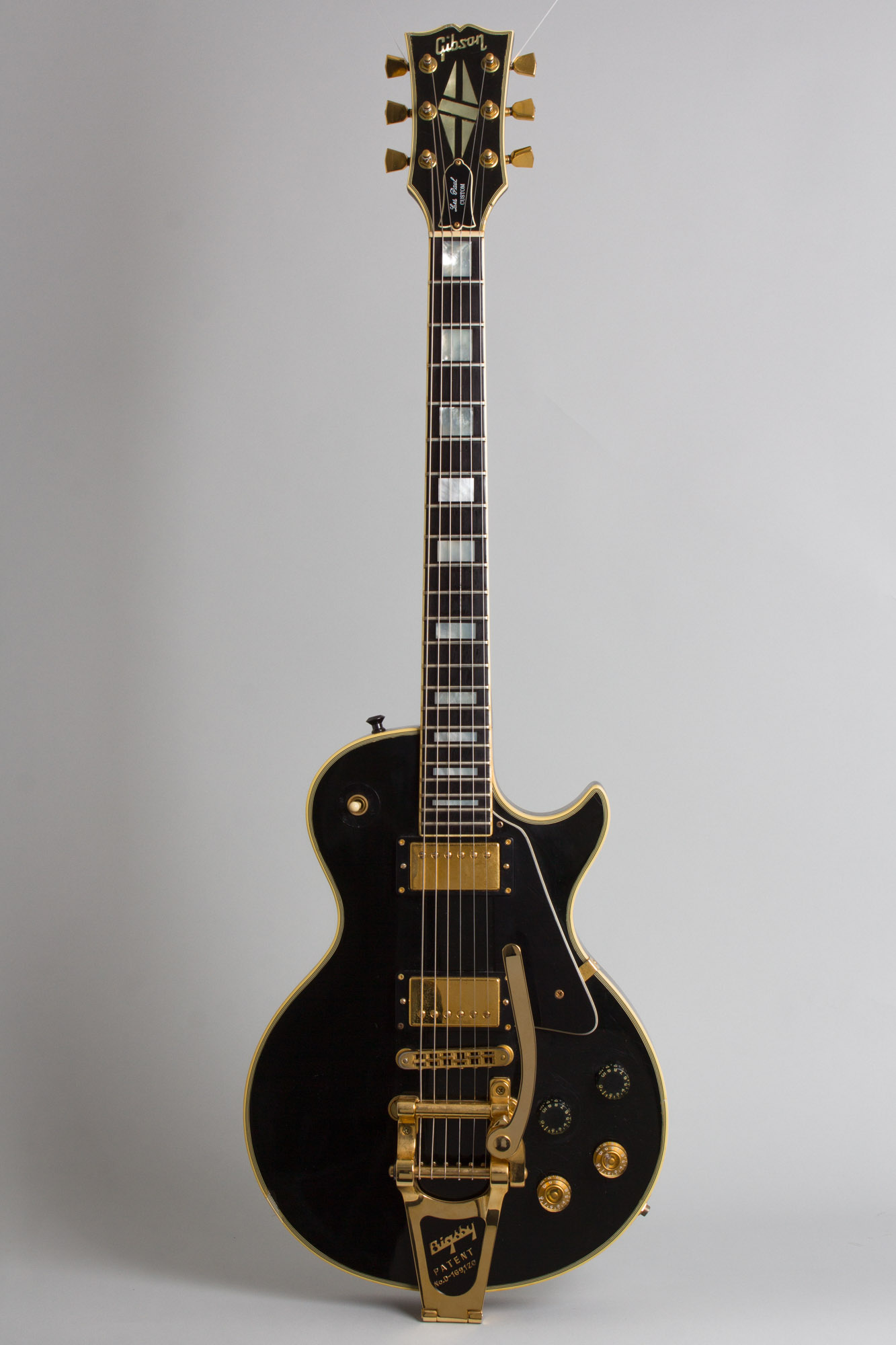 78年製　Gibson Les Paul custom Gibson Les Paul Custom Solid Body Electric Guitar (1978) | RetroFret