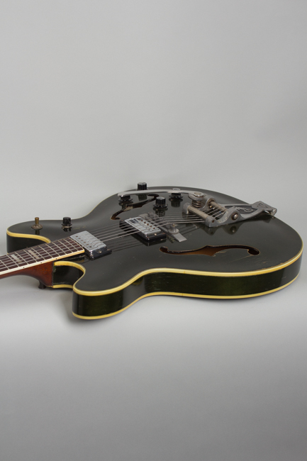 Guild  Starfire V Semi-Hollow Body Electric Guitar  (1967)