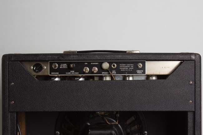 Fender  Vibrolux AA763 Tube Amplifier (1964)