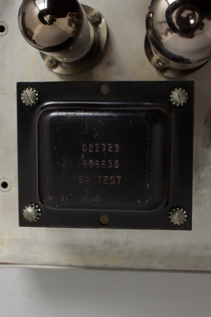 Fender Vibrolux Reverb AA864 Tube Amplifier (1966)