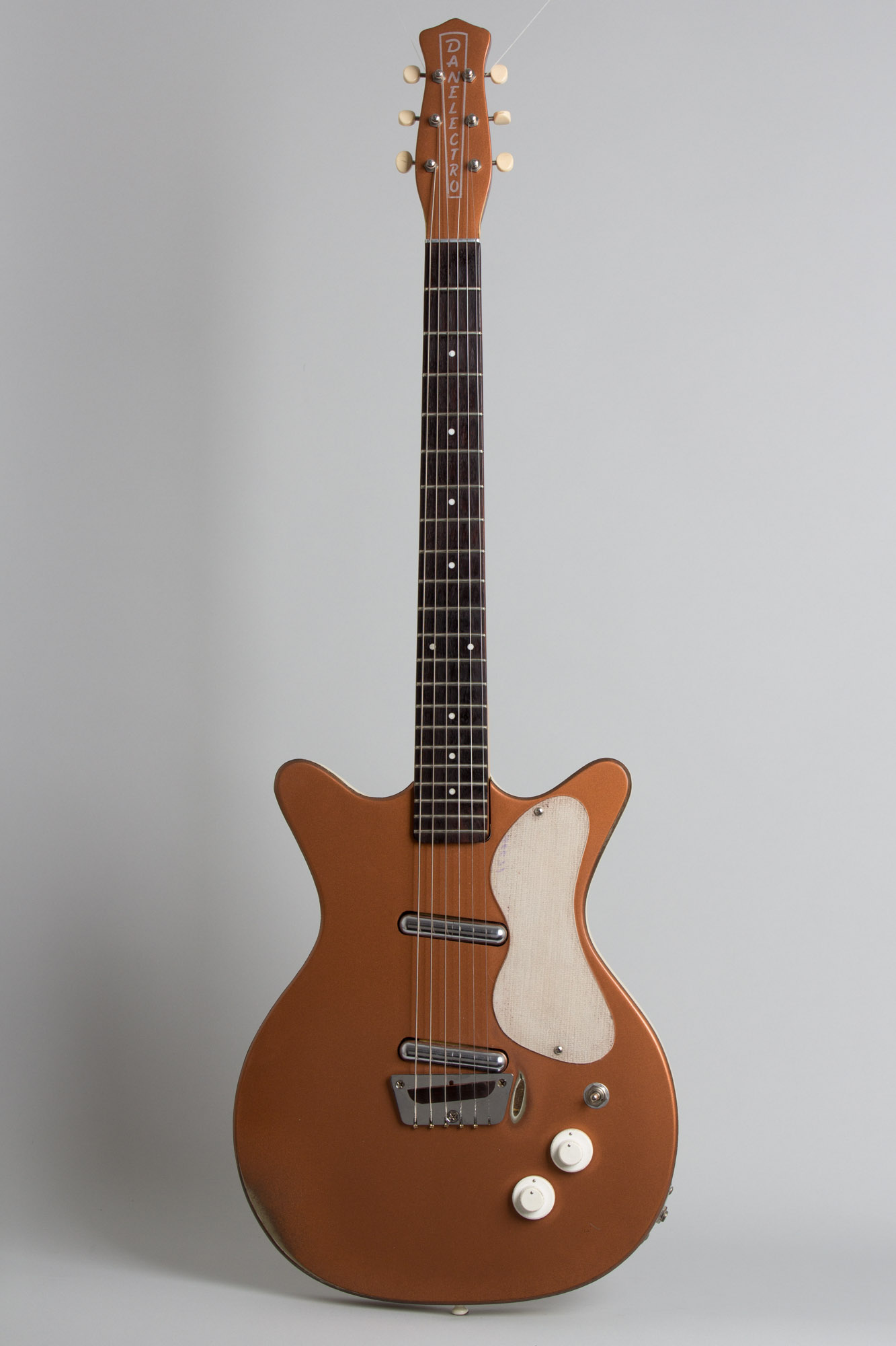 Danelectro Standard Model 3022 Semi-Hollow Body Electric Guitar