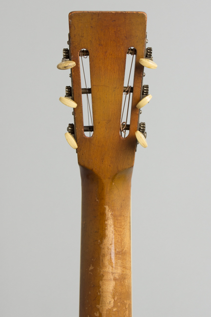 National  Triolian Resophonic Guitar  (1931)