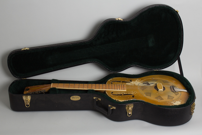 National  Triolian Resophonic Guitar  (1931)