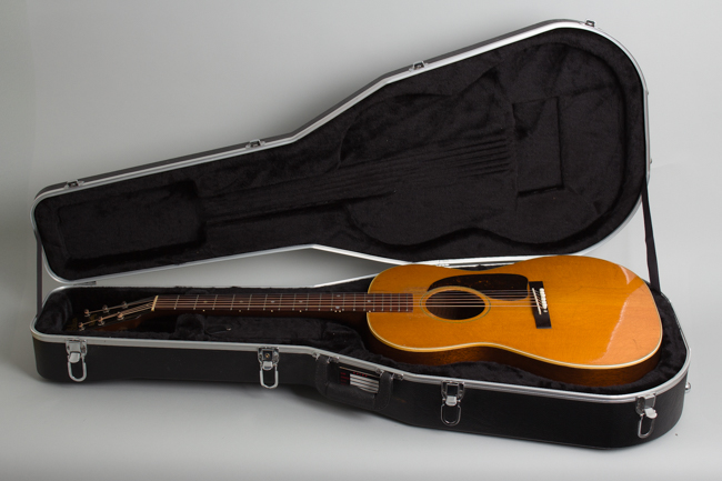 Gibson LG-3 Flat Top Acoustic Guitar (1942)